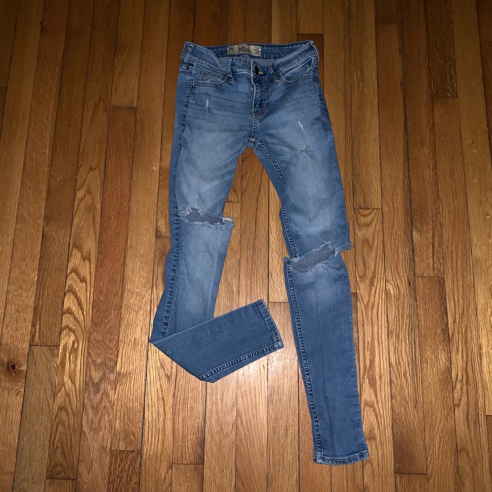 Women’s Hollister Super Skinny Distressed Jeans